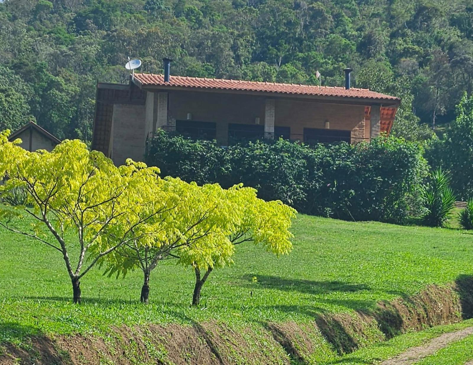 Vila Chales Boa Vista Gonçalves Exteriér fotografie